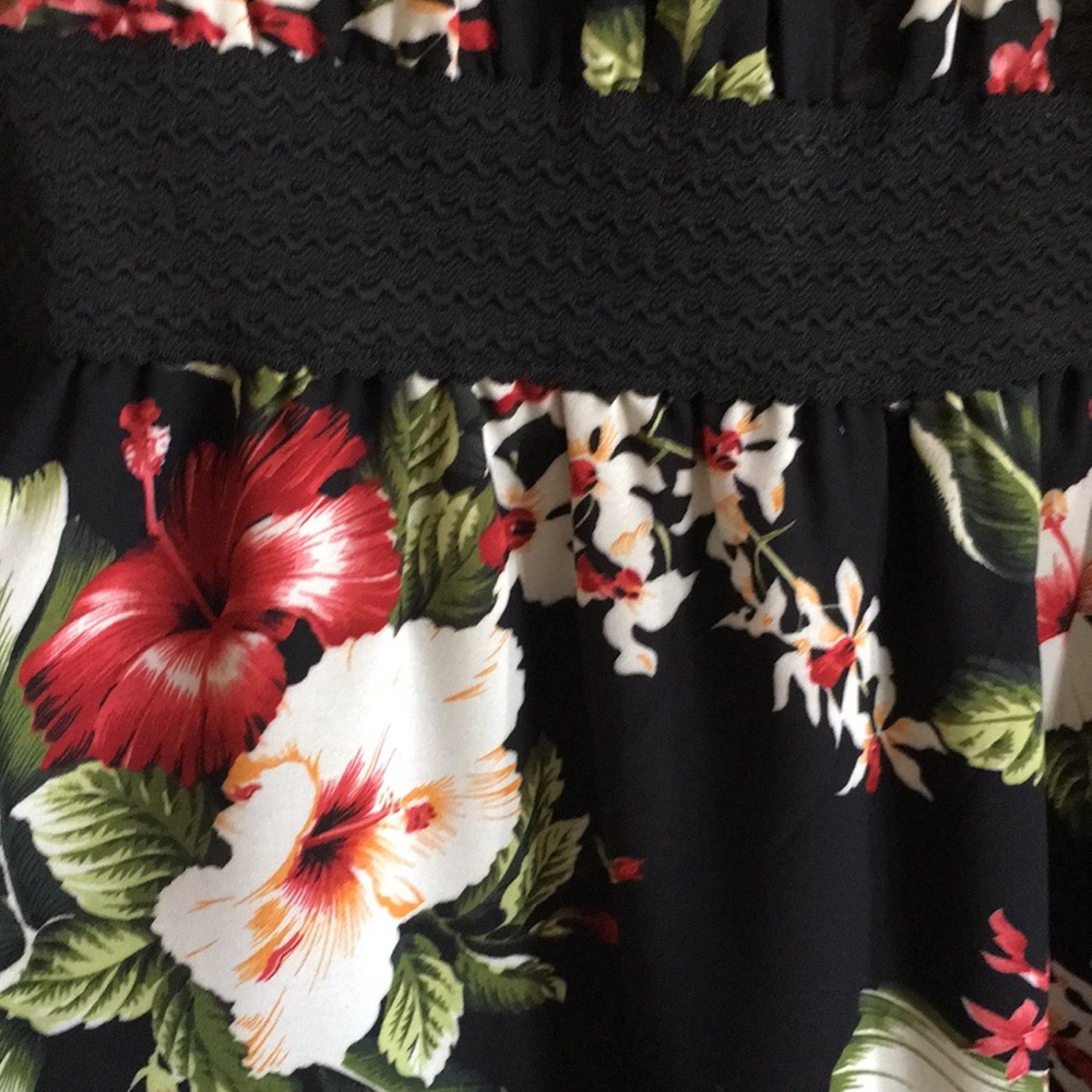 NWT floral off the shoulder maxi dress - Picture 3 of 5